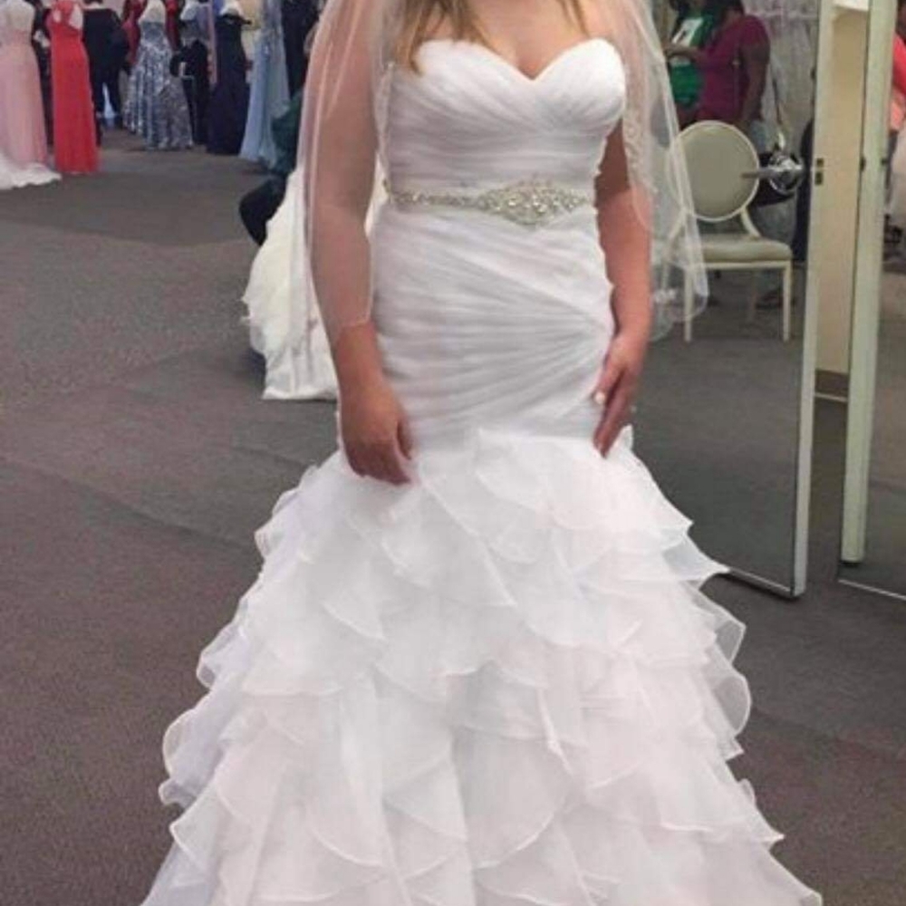 Bridal gown